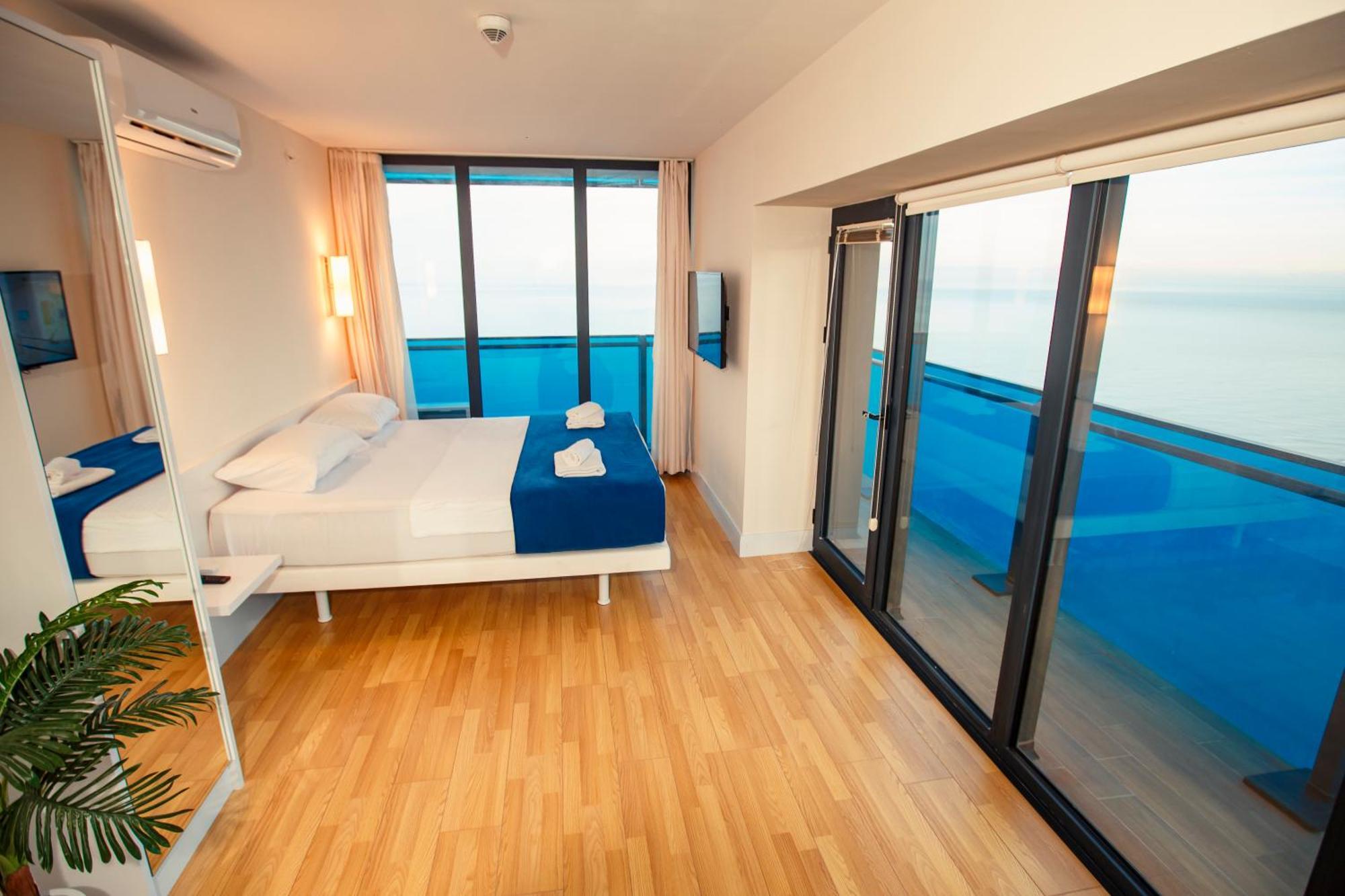 Panorama Batumi Beach Resort Eksteriør billede